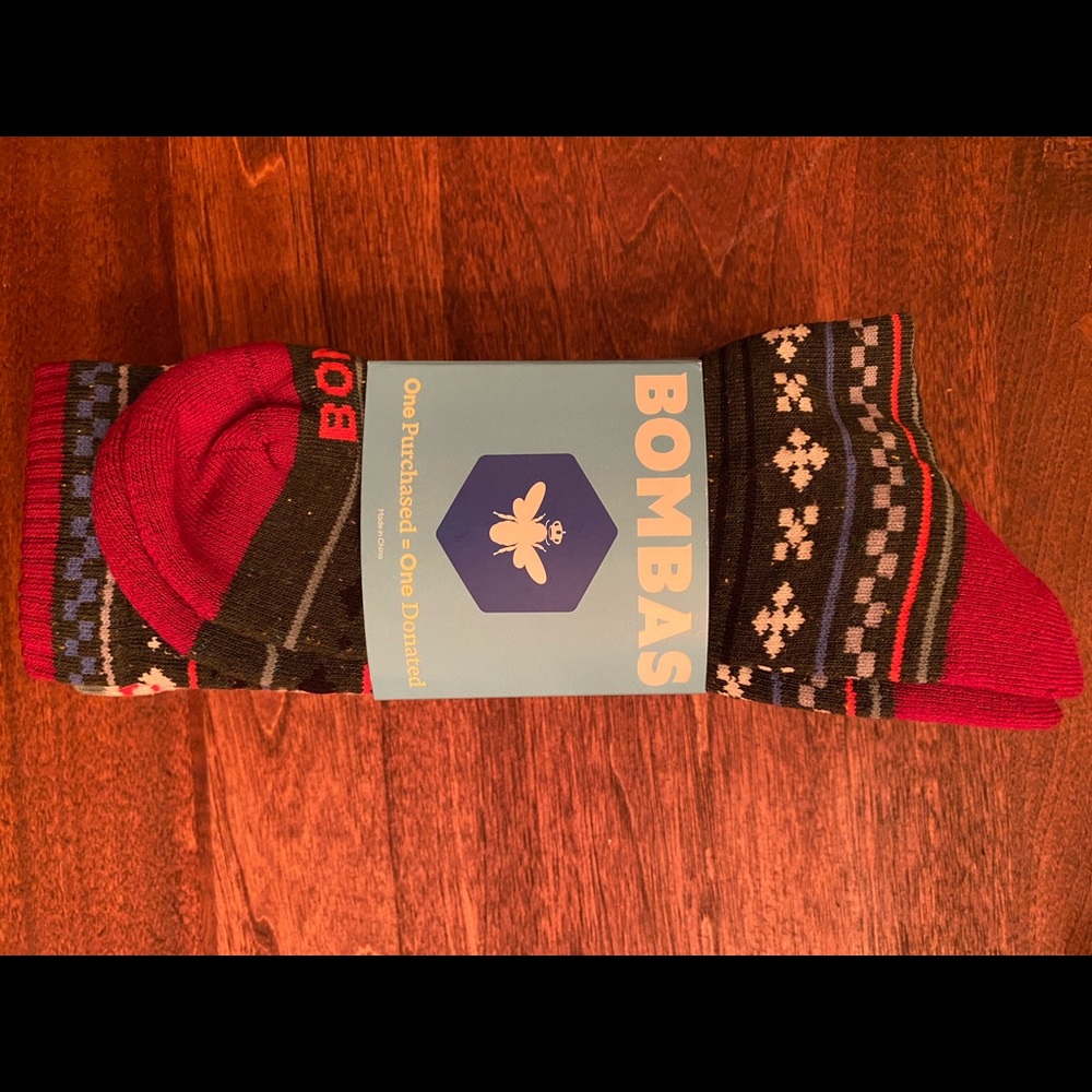 Brand new, never worn, Bombas women’s large socks